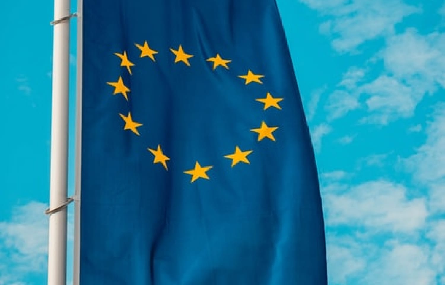 Combating climate change with offshore renewable energy